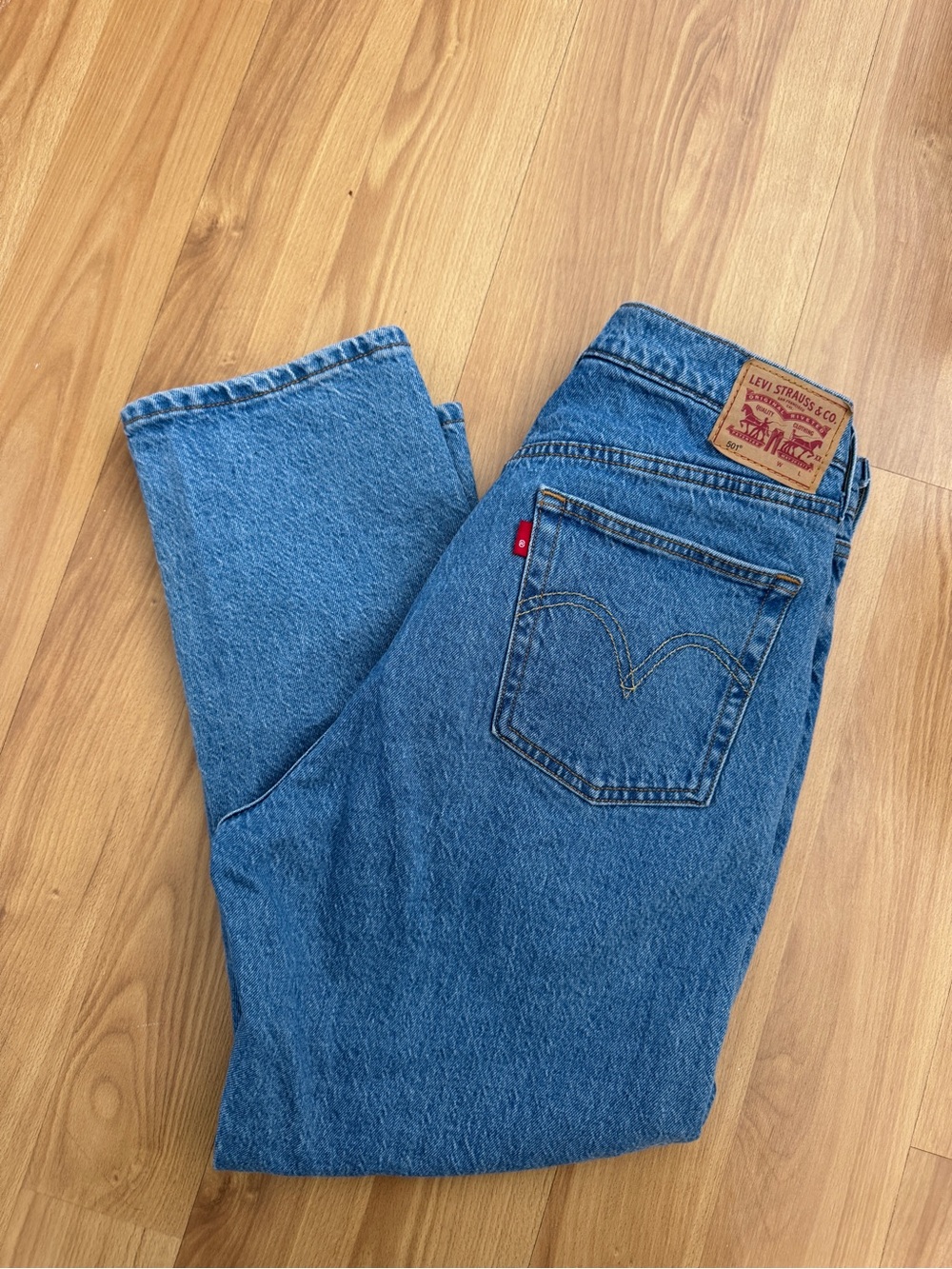 Levi's Women’s 501 Cropped Jeans